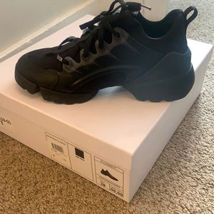 Dior sneakers